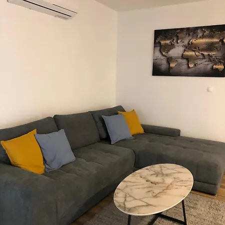 Adria-appartment-island-vir #sea #beach #wifi #privateparking #netflix Apartment *