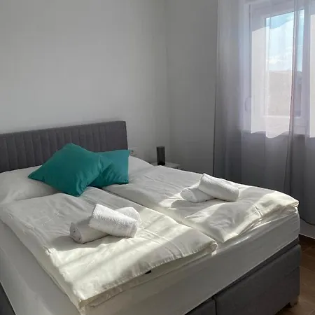 Adria-appartment-island-vir #sea #beach #wifi #privateparking #netflix * Vir