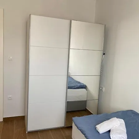 Apartment Adria-appartment-island-vir #sea #beach #wifi #privateparking #netflix