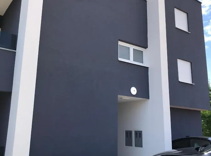 Adria-appartment-island-vir #sea #beach #wifi #privateparking #netflix * Vir