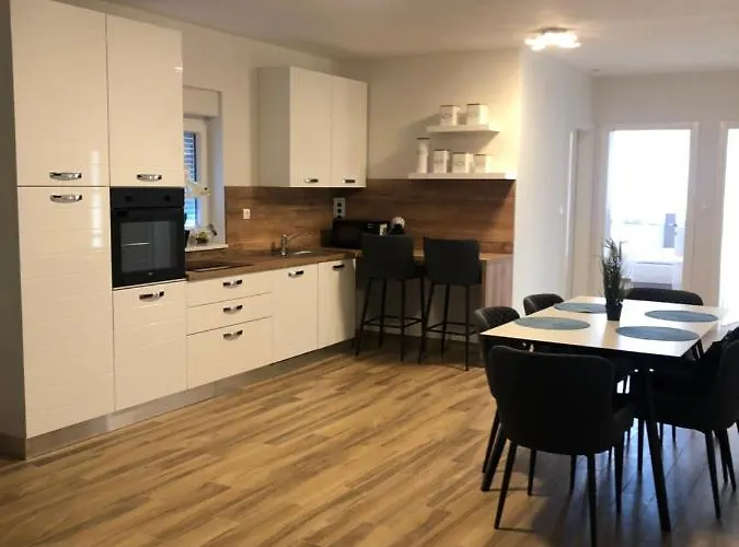 Adria-appartment-island-vir #sea #beach #wifi #privateparking #netflix Vir