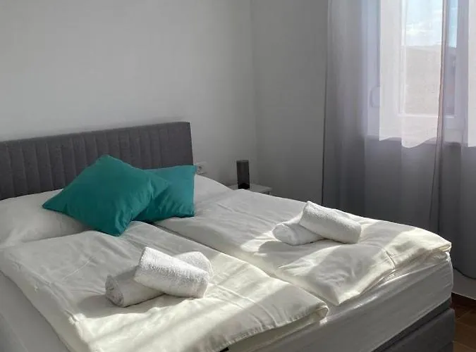 Adria-appartment-island-vir #sea #beach #wifi #privateparking #netflix * Vir
