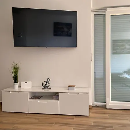 Apartman Adria-appartment-island-vir #sea #beach #wifi #privateparking #netflix *