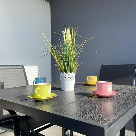 Apartman Adria-appartment-island-vir #sea #beach #wifi #privateparking #netflix Vir